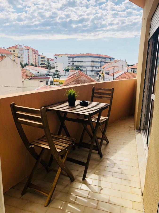 Gamboa Surf Apartment Peniche Exterior foto
