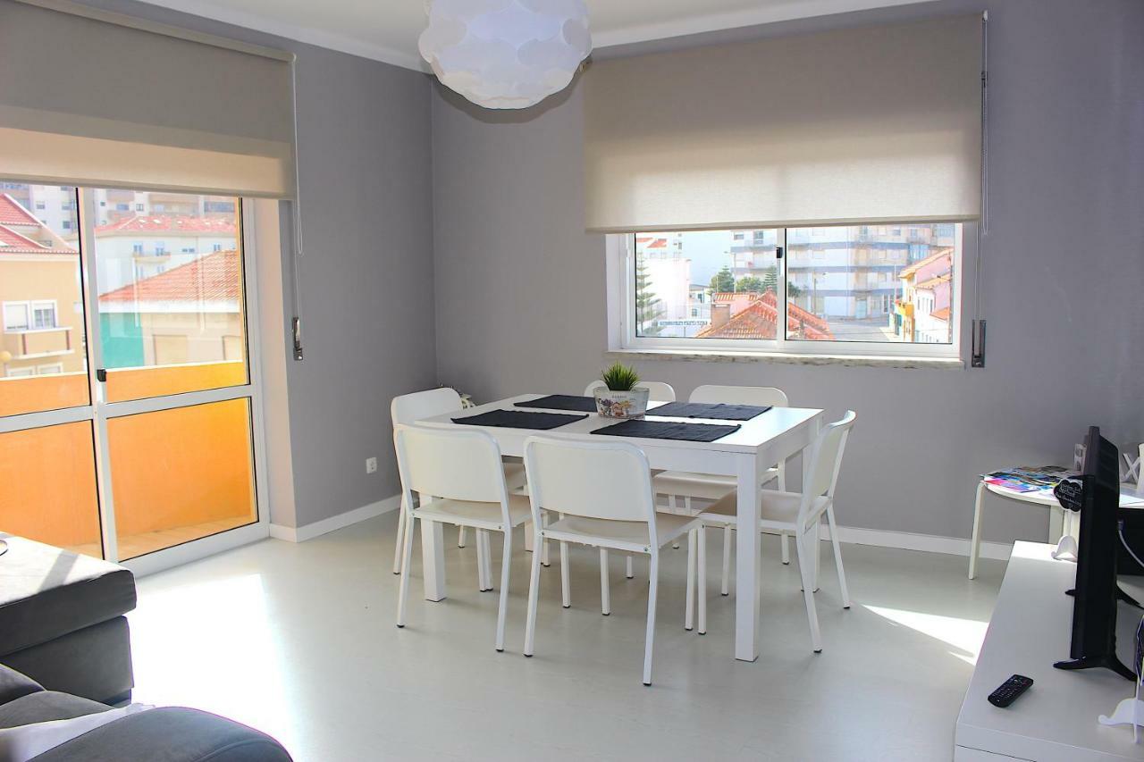 Gamboa Surf Apartment Peniche Exterior foto